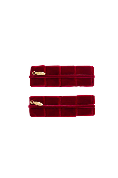 Pristine Pleats Clip Set of 2 - Red