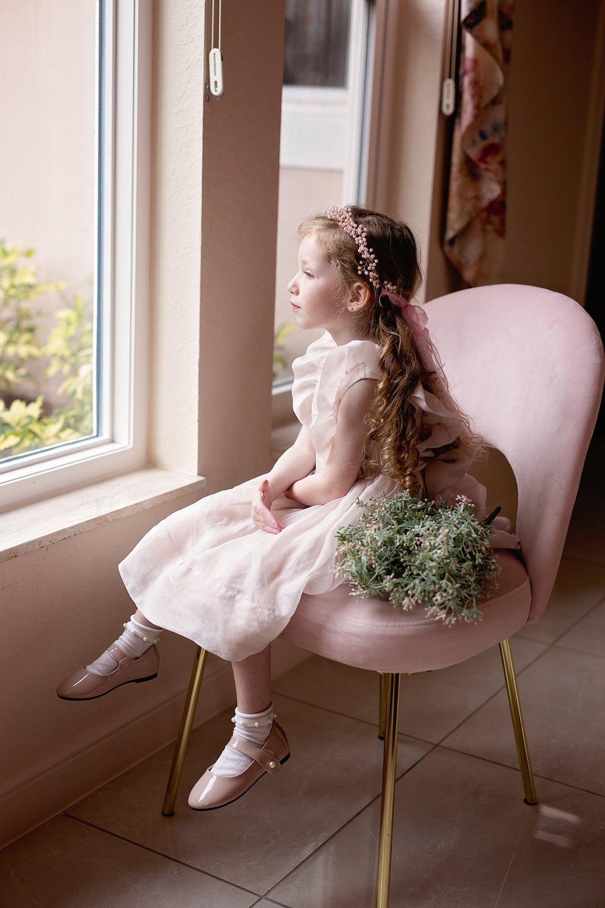 Clustered Wreath - Pearls with Ivory Ribbon